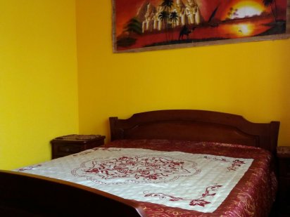 Квартира-студія в східному стилі Троєщина ТРЦ Район Киев