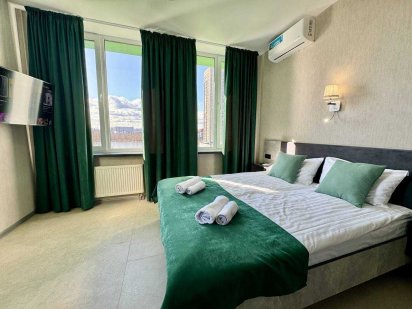 Подобова оренда 2 кімнатних апартаментів, м. Оболонь (1 хвилина) Киев