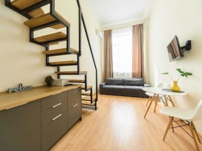 Подобово SMART House Лофт, дворівневі апартаменти метро Берестейська Киев