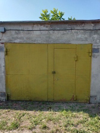 Продам цегляний гараж в а/к " Лебединський". - фото 1