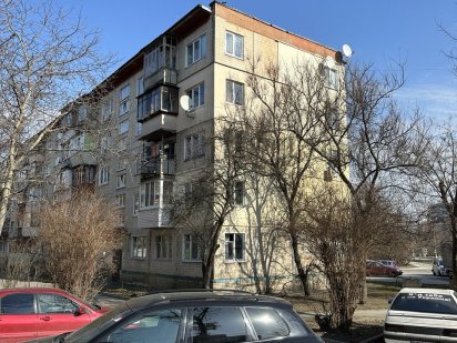 Продается 2 комн. квартира 45 мкв. г. Вышгород ул.Днепровская 8. Вышгород