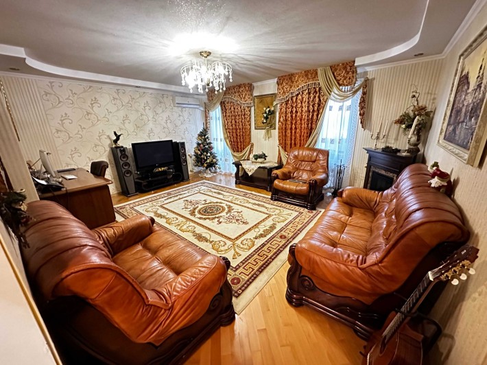 Ексклюзивна пропозиція 3-х кімнатної квартири 
в  місті Трускавець!!! - фото 1