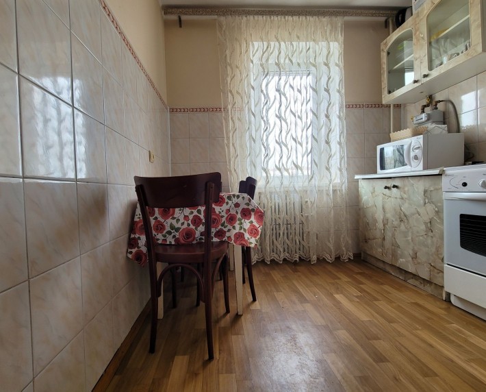 Продаж 1-кімнатної квартири 37 м2 на Лучаківського - фото 1
