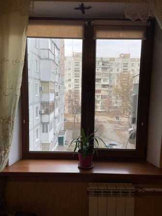 Трьохкімнатна квартира у комунарському районі міста Запоріжжя - фото 1