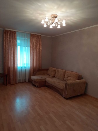 Продам 1-кімнатну квартиру 43 м2, з ремонтом, район Олександрівка - фото 1