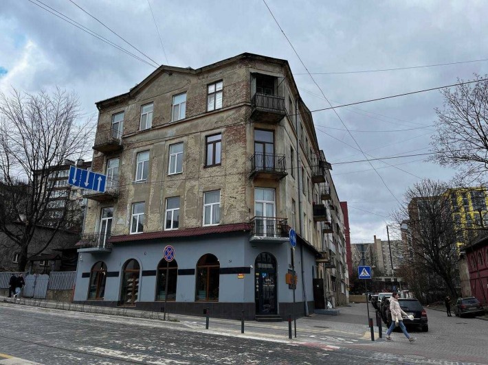 Продаж 3-х кімнатної квартири по вул. Шевченка (біля ЖК Семицвіту) - фото 1