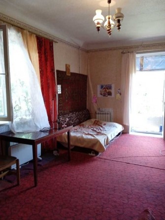 Луганск 3-х комнат. квартира Сталинка 2/2 городок з-да ОР Пингвин - фото 1