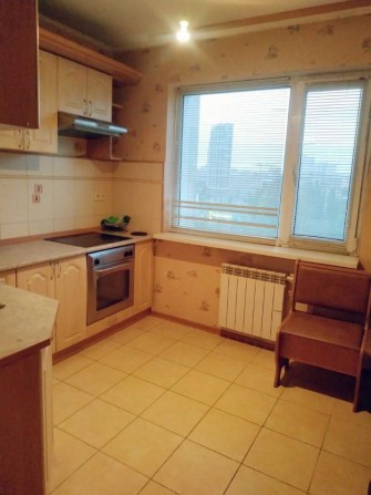 Продаж трикімнатної квартири на Вадима Гетьмана, 44, з ремонтом - фото 1