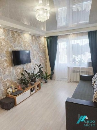 Продаж сучасної 1 кімнатної квартири вул. Нижньодніпровська - фото 1