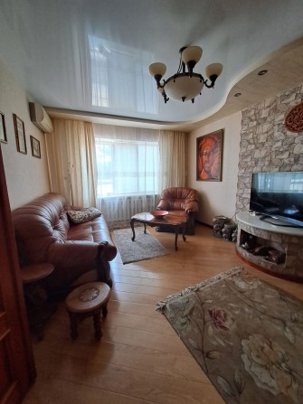 Продам просторную 4 комнатную квартиру на Парусе, Большая Диёвская. - фото 1