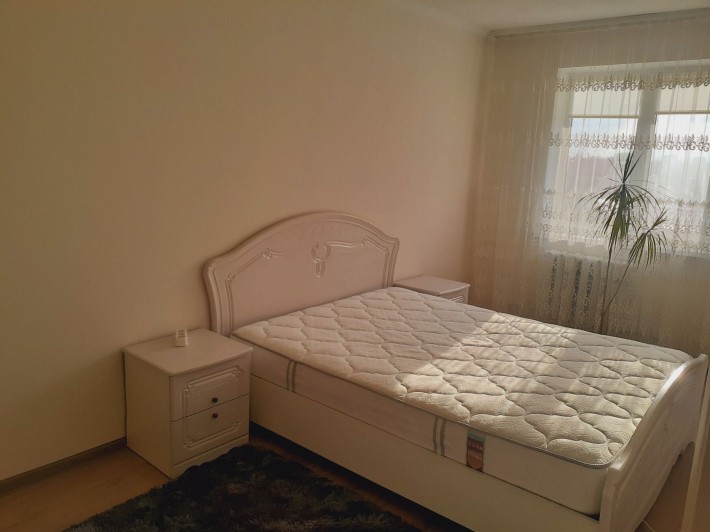 Продаж 2-ох кімнатної квартири Виговського з ремонтом, меблями, техн.. - фото 1