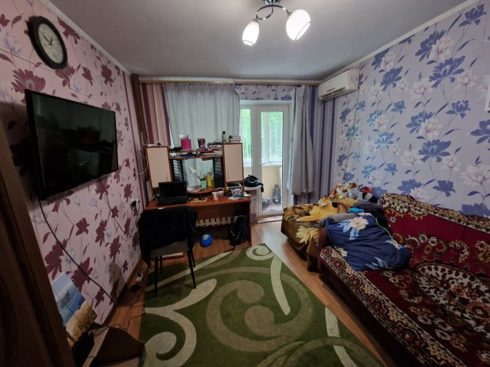 Продажа 2ой квартиры в Днепровском р-не (Левый берег) - фото 1