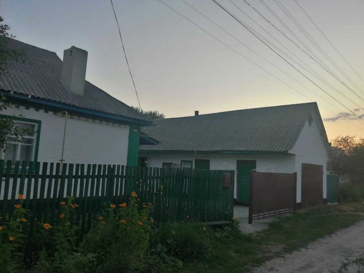 Продається будинок в місті Кам'янка Черкаської області - фото 1