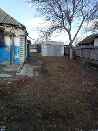 Продам дом центр Павлоград - фото 1