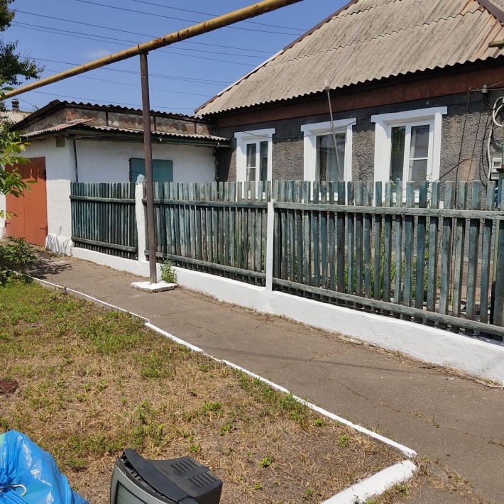 Продам дом в Кировском районе. - фото 1