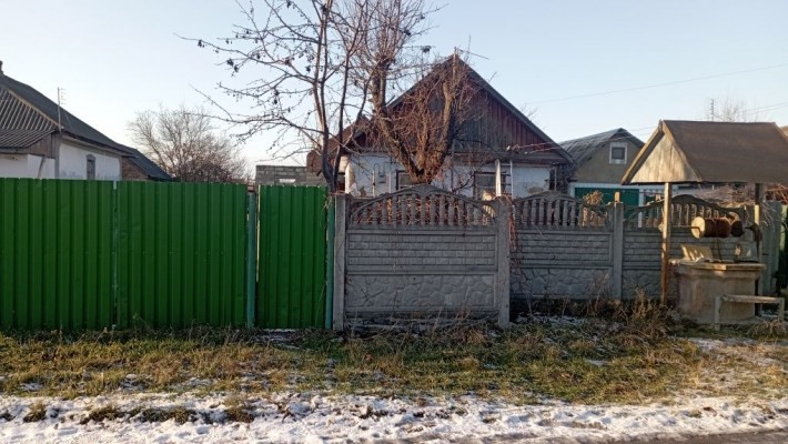 Будинок в Сутисках - фото 1