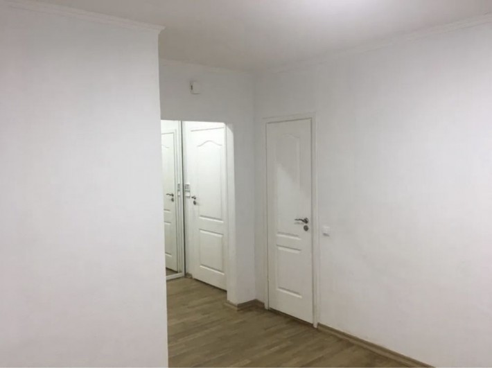 Здача 4-х кімнатної квартири  з новим євроремонтом вул Гмирі 13 - фото 1