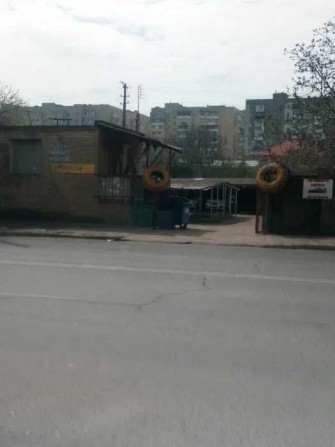 сдам (продам) паркоместо на охраняемой стоянке - фото 1