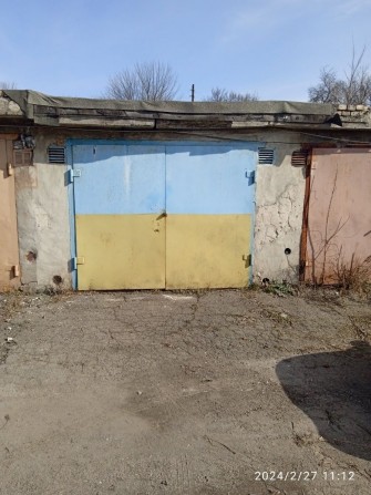 Продам гараж на поселке Строителей - фото 1