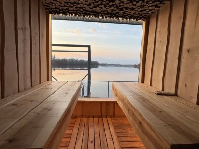 Лазня на Дніпрі, оренда плавучого будинку. Київ