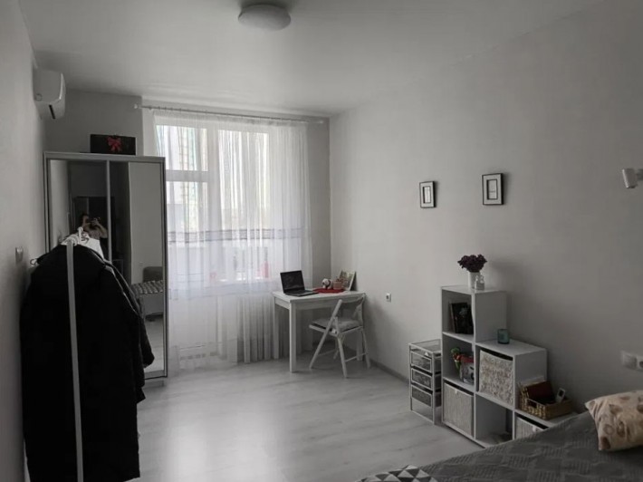 Продам однокімнатну квартиру з ремонтом у новому зданому будинку на Таїрова - фото 1