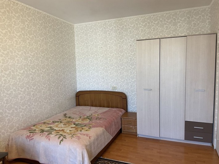 Долгосрочная аредна двухкомнатной квартиры в Черноморске. - фото 1