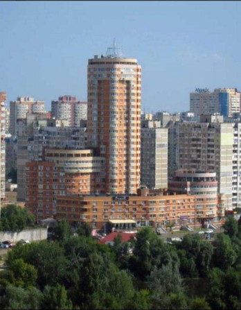 Власник БЕЗ % здає видову 1К квартиру Срібнокільська 12 метро Осокорки - фото 1