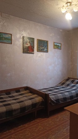Кімната для жінки в квартирі без хазяїв. - фото 1