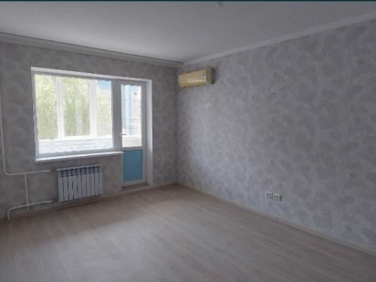 Продам 2х.комн.квартиру 11 мкрн Левый берег с ремонтом Каменское