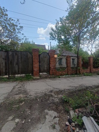 Продам угловой дом на ул. Луганской правды - фото 1