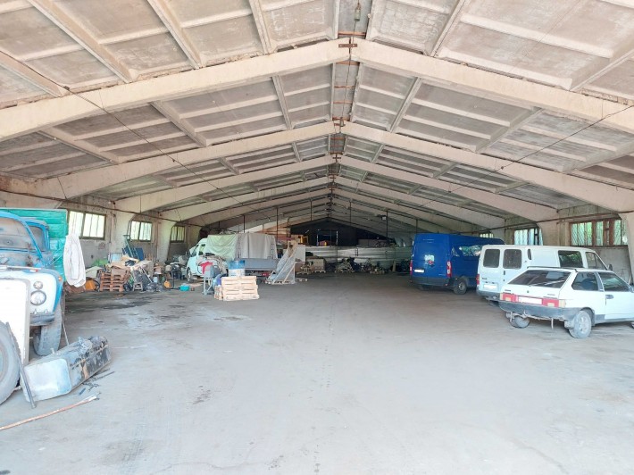 Продам (оренда) частину вантажного гаража 900 кв.м висота 6 м - фото 1