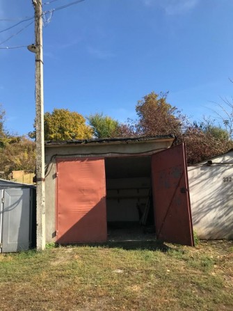 Продам цегляний гараж  по вулиці Кармелюка кооп 3. 24м2 - фото 1