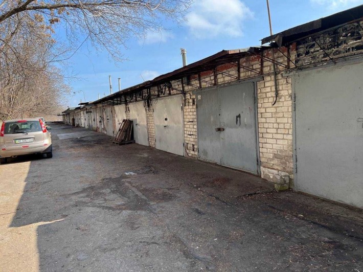 Продам капитальный гараж в гаражном кооперативе на Победе ( НМ) - фото 1