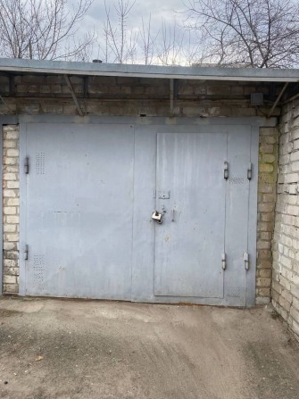 Продам кирпичный гараж в Шевченковском районе - фото 1