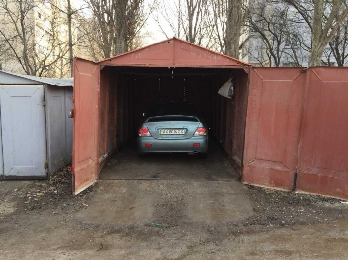 Продам металлический гараж на Алексеевке (архитекторов 26) - фото 1