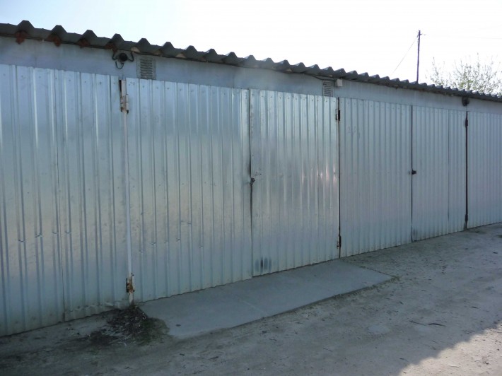 Продам металевий гараж 18м2 - фото 1