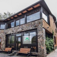 Будинок на березі озера з банею Київ