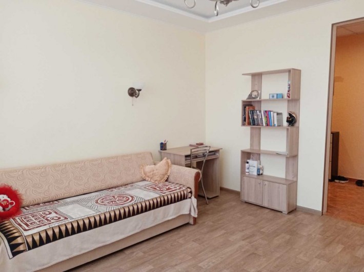 Продам двухкомнатную квартиру с ремонтом город Черноморск. - фото 1
