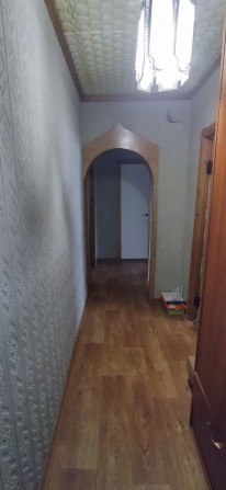 Продам 2-х кімнатну квартиру у місті Прилуки, р-н Військове містечко 1 - фото 1