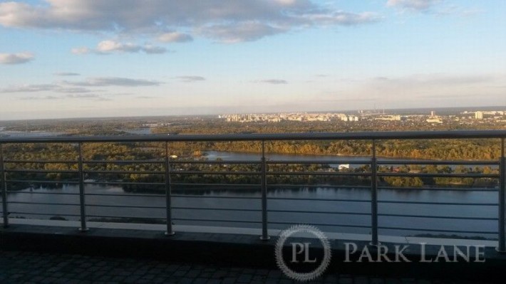 Найкраща квартира(490м2)з терасою та видом на Дніпро,на Грушевского 9 - фото 1
