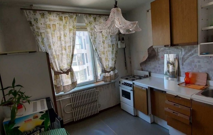 Продам 2 комнатную квартиру на пр. Гагарина ( Подстанция, ТРЦ Дафи ) - фото 1