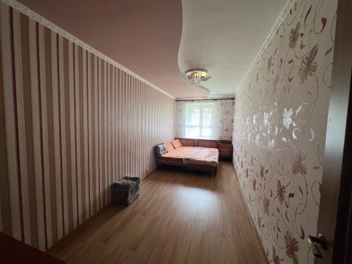 Продам 2 кімнатну квартиру по Відінській можливо під комерцію - фото 1