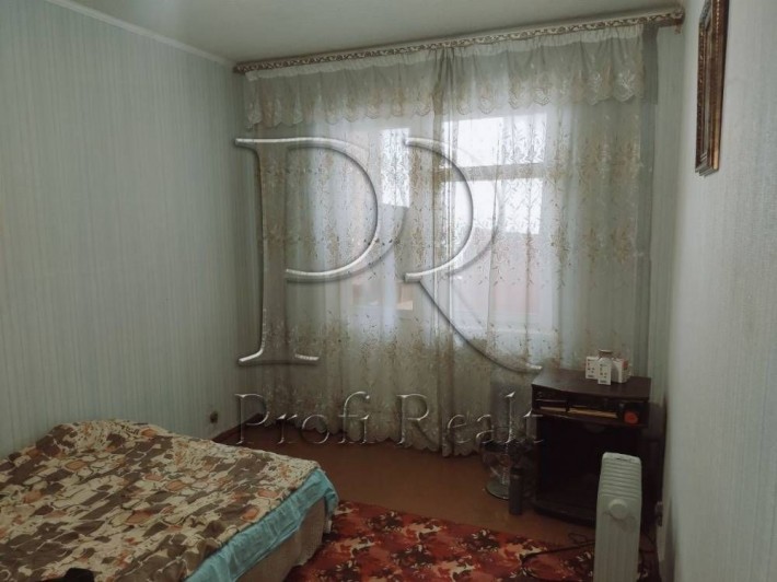 Продаж 1 кімн. квартири за адресою Булгакова 2 - фото 1