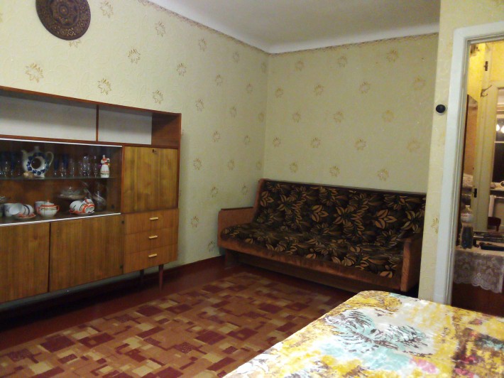 Продам 2-кімнатну квартиру на Петрівці (біля Маркетопта) - фото 1
