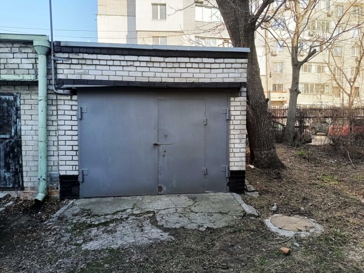 Сдам  капитальный гараж в центре Днепра/ул. Центральная - фото 1