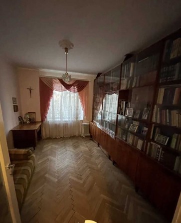 3-кімнатна квартира по вул. Донцова - фото 1