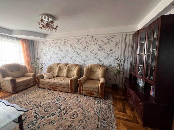 Продам 3-комнатную квартиру ул. Гудыменко - фото 1