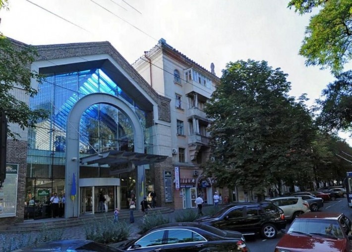 Дніпро центр Сталінка продам,возможен Обмен на зарубежную недвижимос - фото 1