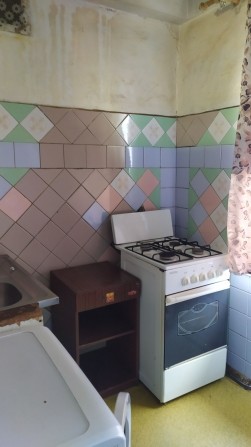 Продам  квартиру на В Сергиенко,38 в Хортицком районе - фото 1