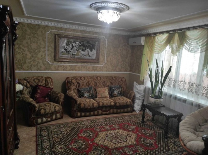Продам уютную 3-комнатную квартиру в Матвеевке - фото 1